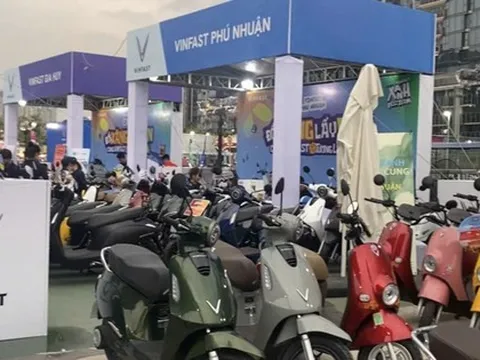 Người dân, tài xế ở TP HCM chuyển đổi sang xe điện sẽ được doanh nghiệp hỗ trợ