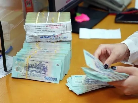 Ngân hàng 'bơm' mạnh vốn ra nền kinh tế