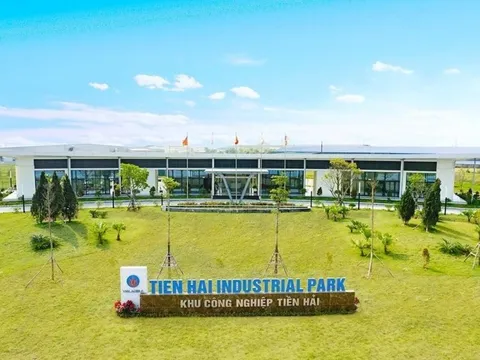 Cổ phiếu của 'đại gia' khu công nghiệp tăng trần 2 phiên liên tiếp, vượt đỉnh lịch sử, vốn hóa hơn 1 tỷ USD