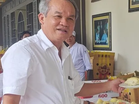 Bầu Đức đăng ký bán 25 triệu cổ phiếu HAG cho con trai?