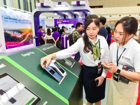 Thấy gì từ làn sóng cắt giảm nhân sự ngân hàng?