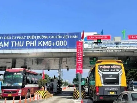 Vì sao từ 1-10, lái xe cần có tài khoản giao thông để qua trạm thu phí