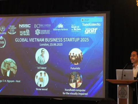 Người trẻ tổ chức sự kiện hỗ trợ startup Việt trẻ tại UK