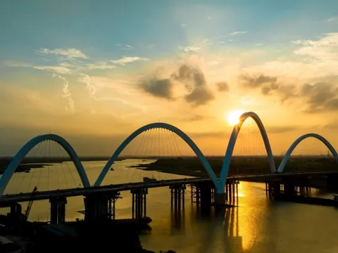 Cây cầu vòm thép cao nhất Việt Nam, gần 2.000 tỷ bắc qua sông Đuống: DN nào đứng sau?