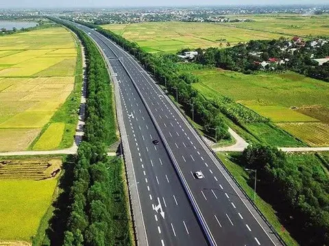 Hơn 220 km cao tốc Bắc - Nam chuẩn bị thông tuyến dịp 19/8