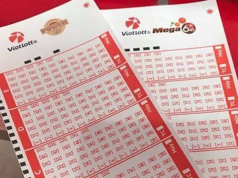 Hi hữu: 4 vé Vietlott cùng trúng giải Jackpot 2, dãy số may mắn là gì?