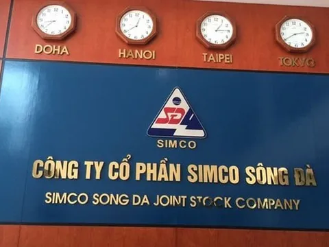 Vi phạm công bố thông tin, 2 doanh nghiệp nhận trát phạt từ UBCKNN
