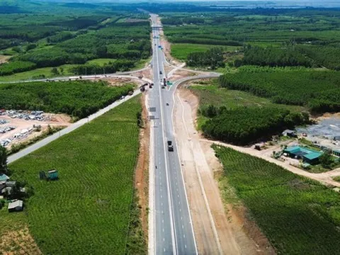 Thông tuyến cao tốc từ Hà Nội đến Đà Nẵng vào ngày 19/8