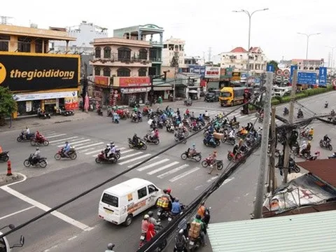 Hình ảnh Ngã tư Đình trước giờ G khởi công cầu vượt