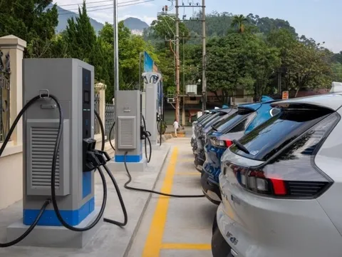 Doanh nghiệp Nhà nước bắt tay Vingroup phát triển hệ thống trạm sạc xe điện thu hơn 20.600 tỷ từ bán điện sau 7 tháng