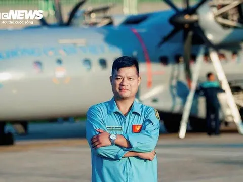 Người dẫn nhịp biên đội 'ngựa thồ' CASA trên bầu trời thao luyện A80