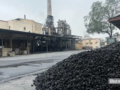 Phân lân Văn Điển đứng trước nguy cơ hủy niêm yết