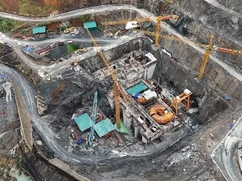 Nhà máy được mệnh danh là “công trình thế kỷ” của Việt Nam đón tin vui lớn: Thời điểm lịch sử 4h27'