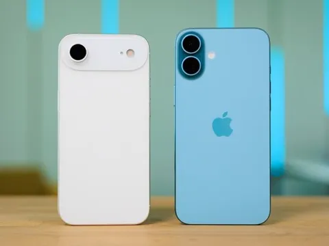 "Sinh sau đẻ muộn", iPhone 17 mới vẫn có thứ khiến mẫu điện thoại đang gây thất vọng của Samsung bị lu mờ?