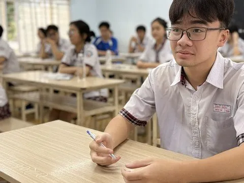 Nóng: Bộ GD-ĐT yêu cầu lùi thời điểm công bố điểm chuẩn ĐH