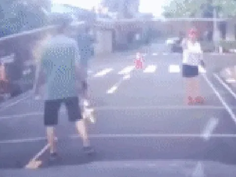 Vụ giăng lưới đánh cầu lông giữa đường: "Khu dân cư Văn Minh mà không văn minh!"