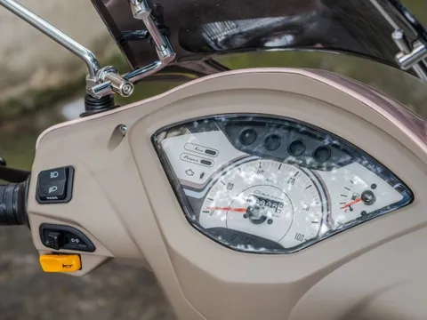 Ở Việt Nam có xe tay ga đang giảm giá mạnh, trang bị không thua kém đối thủ Vision mà rẻ hơn 10 triệu