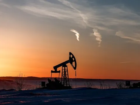 Không phải Mỹ, đây mới là lí do khiến quốc gia BRICS giảm nhập khẩu dầu Nga còn 1/3 chỉ trong vòng 1 tháng