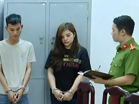 Bắt, khám xét khẩn cấp đối với vợ chồng Cao Thị Quyên và Trần Hồng Quân