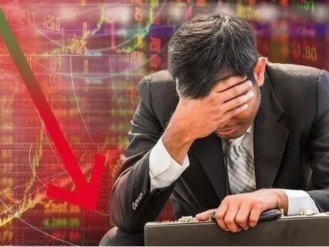 Khối ngoại mạnh tay bán ròng gần 2.500 tỷ đồng trong ngày VN-Index lập đỉnh mới