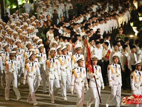 Tổng hợp luyện diễu binh diễu hành lần 1: Tất cả đã sẵn sàng!