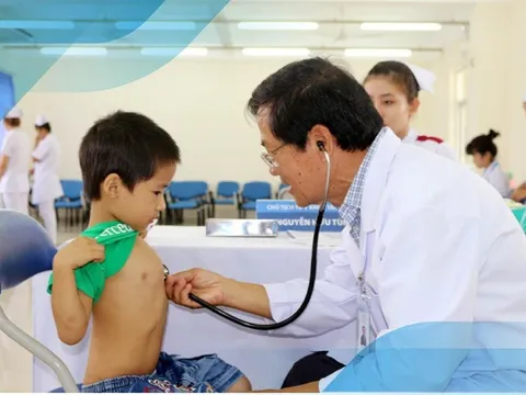 Vị bác sỹ Việt Nam 2 lần xây dựng những 'đế chế' bệnh viện tư nhân nghìn tỷ rồi bán cho 'đại gia' ngoại