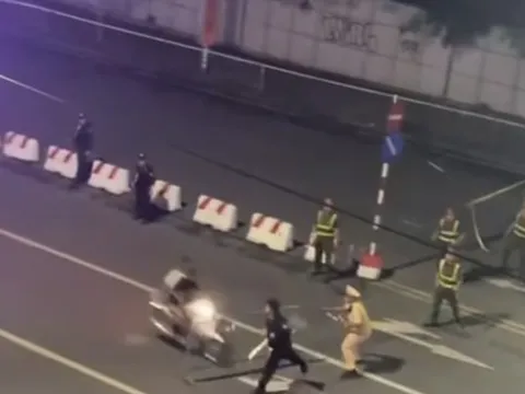 Thanh niên lao xe vào đường cấm, tông trọng thương chiến sĩ CSCĐ bảo vệ tổng hợp luyện A80