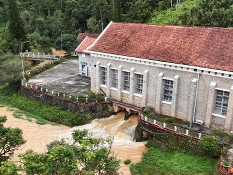 Ngắm thủy điện cổ nhất Việt Nam, nơi giới trẻ đua nhau check-in ở Đà Lạt