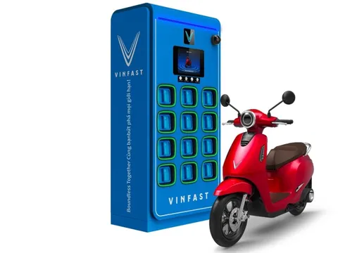 Tỷ phú Phạm Nhật Vượng chơi lớn mở 150.000 trạm đổi pin xe máy điện - dày hơn cả trạm xăng, quyết phổ cập xe VinFast