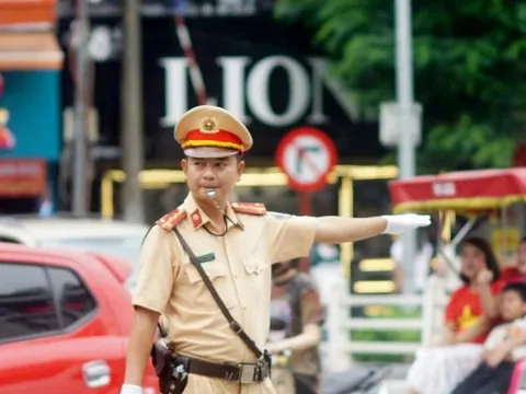 Công an TP Hà Nội thay đổi thời gian, hướng đi phương tiện phục vụ tổng hợp luyện lần 2