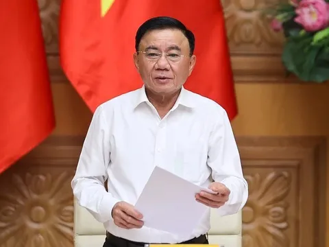 Chuẩn bị các nội dung tham mưu trình Hội nghị Trung ương 13