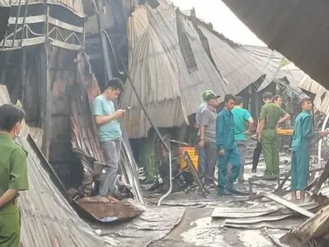 Thiệt hại hơn 20 tỷ đồng trong vụ cháy 57 ki ốt ở chợ nghi do ghen tuông