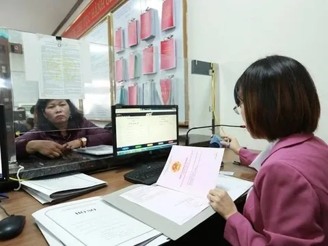 Hơn 94.000 người có quyết định nghỉ việc