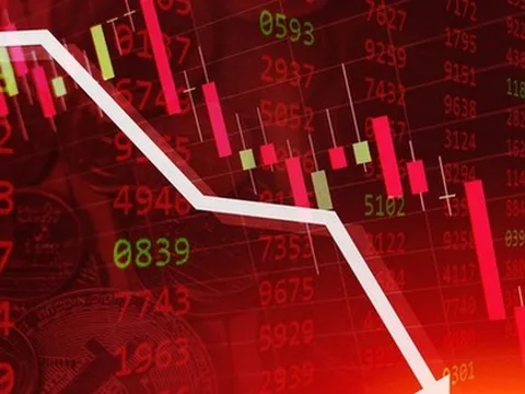 Hàng loạt cổ phiếu ngân hàng nằm sàn chiều 25/8