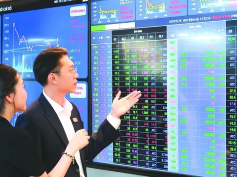 Cổ phiếu ‘vua’ trở lại và lợi hại hơn xưa