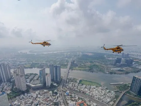 TPHCM: Vành đai chưa khép kín, cao tốc 'oằn mình' gánh xe