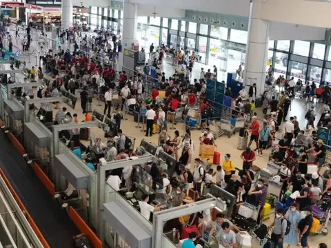 Giá vé máy bay dịp Quốc khánh 2/9 "hạ nhiệt"