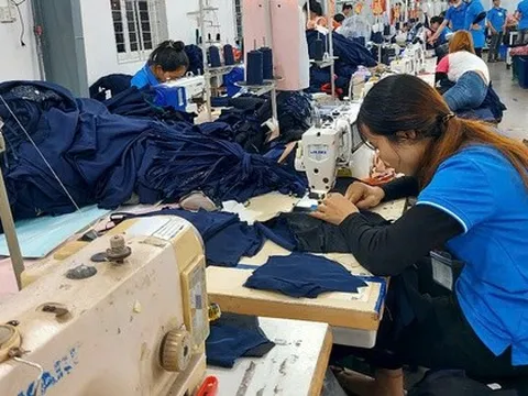 Mức đóng bảo hiểm thất nghiệp sắp giảm còn 0,9% tiền lương tháng?