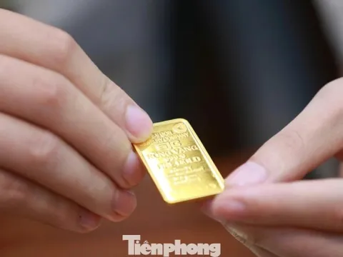 'Động thái lạ' của doanh nghiệp vàng sau quyết định xóa sổ độc quyền