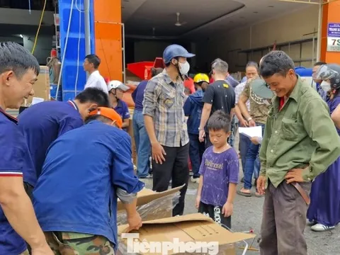 Nườm nượp mua máy phát điện, chấp nhận giá cao, nhiều nơi 'cháy' hàng