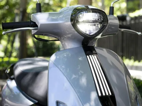 'Vua xe ga' ăn xăng 1,6 lít/100 km được đăng ký tại Việt Nam: ngoại hình đẹp tựa Vespa, trang bị vượt mặt Honda SH160i