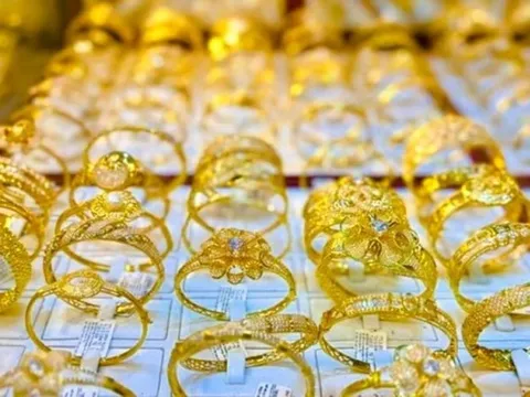 Tối 28/8: Giá vàng trong nước và thế giới đồng loạt tăng