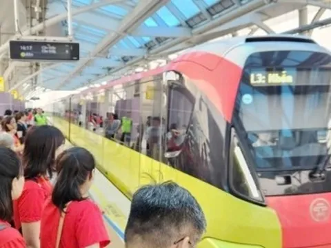 Giá vé xe buýt, metro dịp 2/9 thế nào?