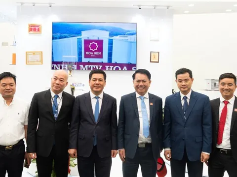 Hoa Sen Mag Shield và ống nhựa HDPE Hoa Sen 1.200 mm gây chú ý tại Triển lãm A80