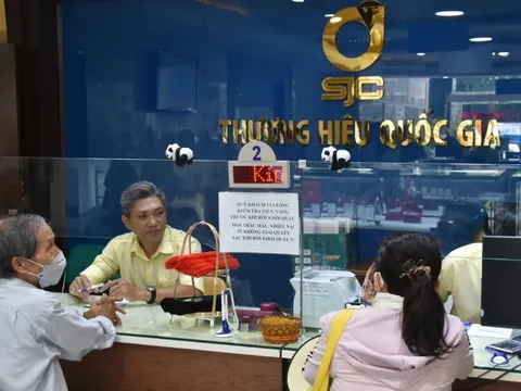 Giá vàng hôm nay 29-8: Tăng tốc, chạm đỉnh cao nhất trong 3 tuần