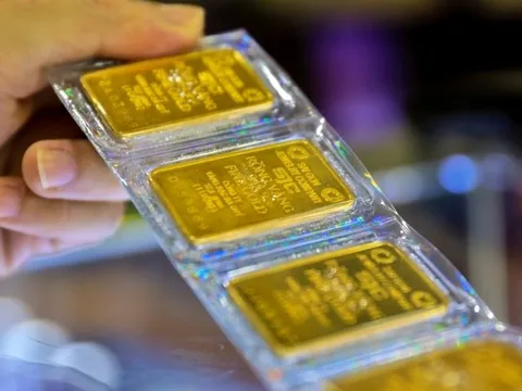 Bỏ độc quyền vàng miếng, ai sẵn sàng tham gia "cuộc chơi"?