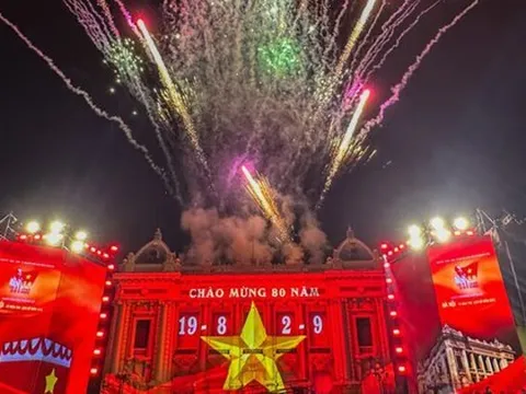 Tối ngày 29 và 30/8, người dân ở Hà Nội sẽ được chứng kiến sự kiện mãn nhãn chưa từng có