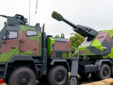 Viettel "khoe" UAV, pháo tự hành, tên lửa, radar... mới tại Triển lãm 80 năm thành tựu đất nước