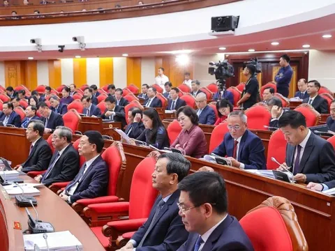 Sửa quy định về tiêu chuẩn chức danh cán bộ diện Trung ương, Bộ Chính trị quản lý