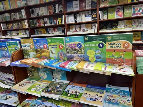 Nhà xuất bản Giáo dục Việt Nam đạt doanh thu gần 2.000 tỷ đồng trong nửa đầu năm nay, tổng tài sản tăng gấp đôi lên gần 3.000 tỷ